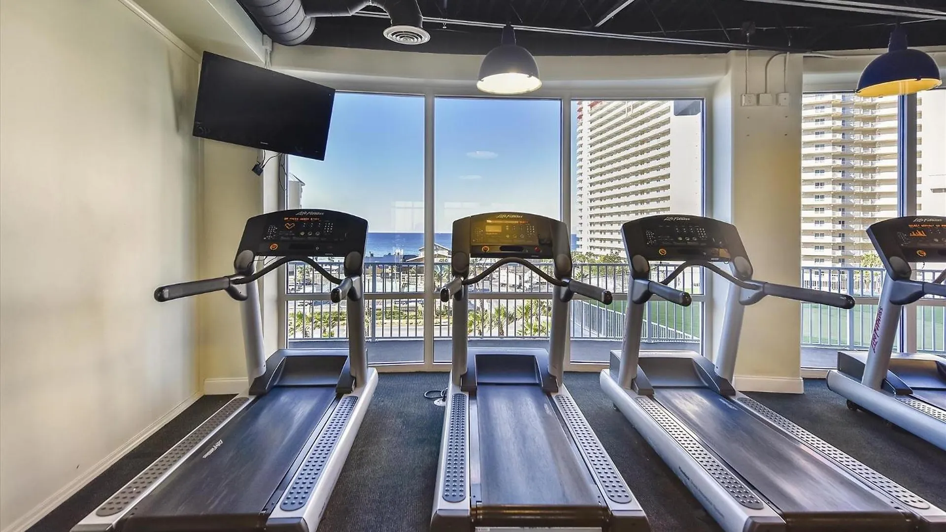 Laketown Wharf 835 - Very Cool 1 Bedroombunks, Sleeps 6, Free Fun! Condo Panama City Beach 0*,